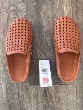 Freedom Moses Women's Woven Clog Mules in Terracotta